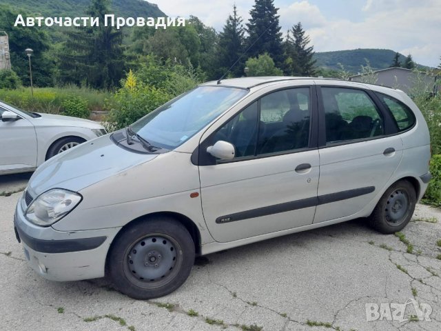 Renault Megane Scenic 1.6 16 V, 2002 г на части, снимка 2 - Автомобили и джипове - 41384558