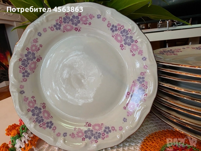 Порцеланови чинии