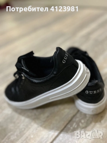 Обувки на Guess 40 номер, снимка 14 - Маратонки - 53226080