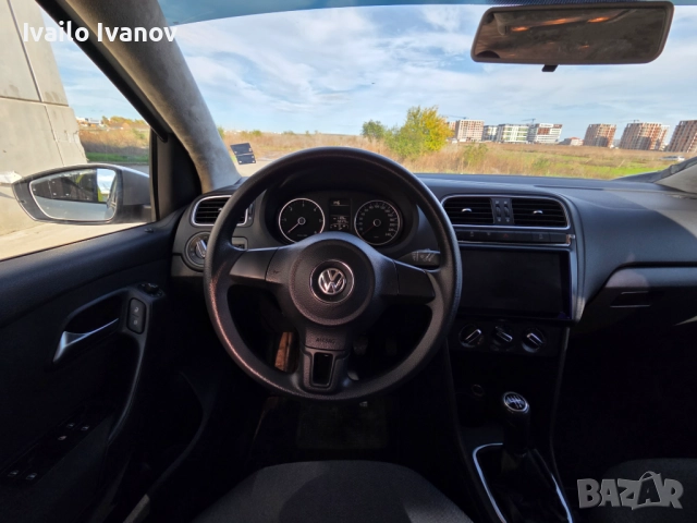 VW Polo 1.6TDI, снимка 8 - Автомобили и джипове - 52878369