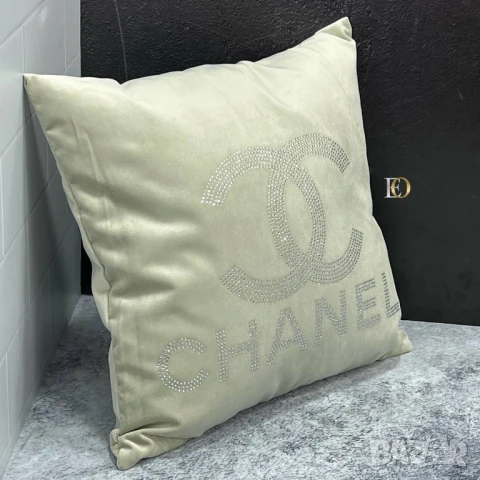 ⭐️⚡️

Калъфки
45/45см gucci chanel louis vuitton , снимка 12 - Възглавници - 51093188