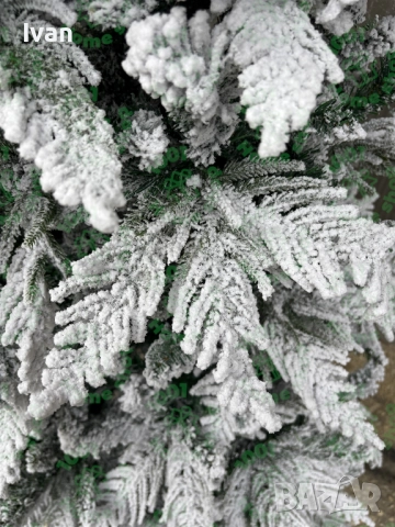 Коледна елха заснежена с 3D върхове, снимка 2 - Декорация за дома - 52125003