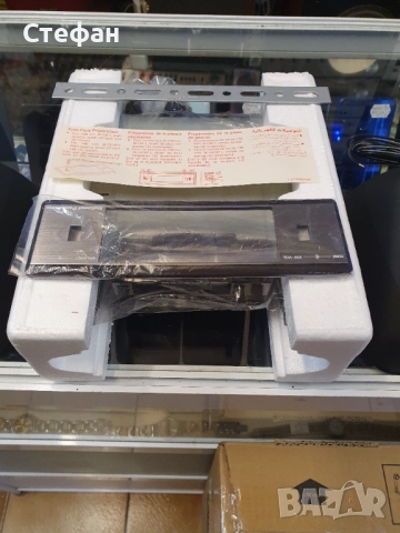 Авто радио National Panasonic CQ-630EW Ретро радио за кола Чисто ново, запечатано. С две колкони., снимка 4 - Аксесоари и консумативи - 51983771