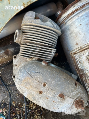 Стар двигател от мотор