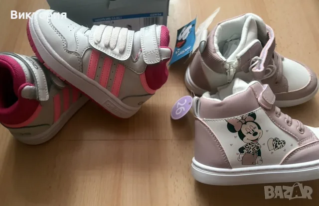 нови кецове adidas и нови кецове с мини Маус