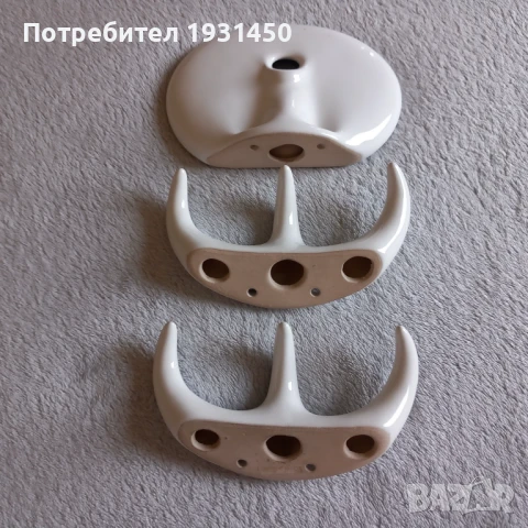 Сапунерка и две закачалки керамика, снимка 3 - Други стоки за дома - 51130758
