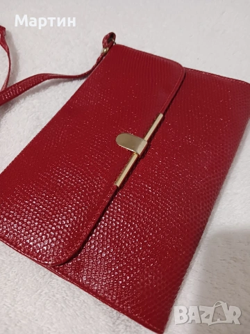 Лачена чантичка, снимка 4 - Чанти - 53660706