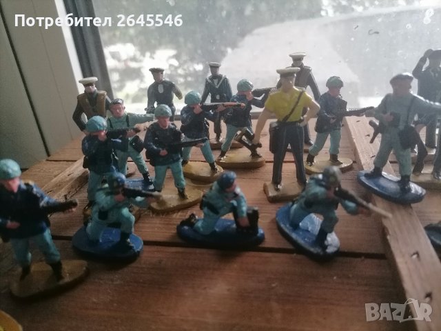 Моряци пластмасови , снимка 3 - Колекции - 41343499