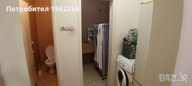 Собственик продава двустаен завършен и обзаведен апартамент с ЧИСТА площ 50м2, плюс таванска стая 20, снимка 3 - Апартаменти - 52188592