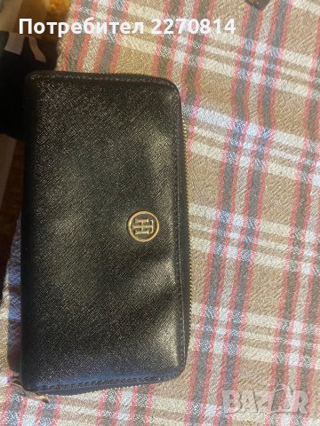 Портфейл Tommy Hilfiger, снимка 4 - Портфейли, портмонета - 44420636
