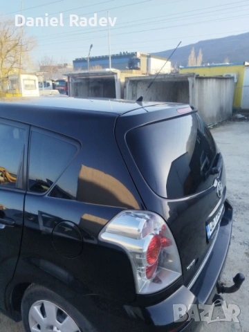  Toyota Corolla verso , снимка 7 - Автомобили и джипове - 53847006