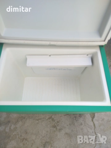 Хладилник ELECTROLUX 12/220 V-GAZ  № 3, снимка 8 - Хладилни чанти - 53747084