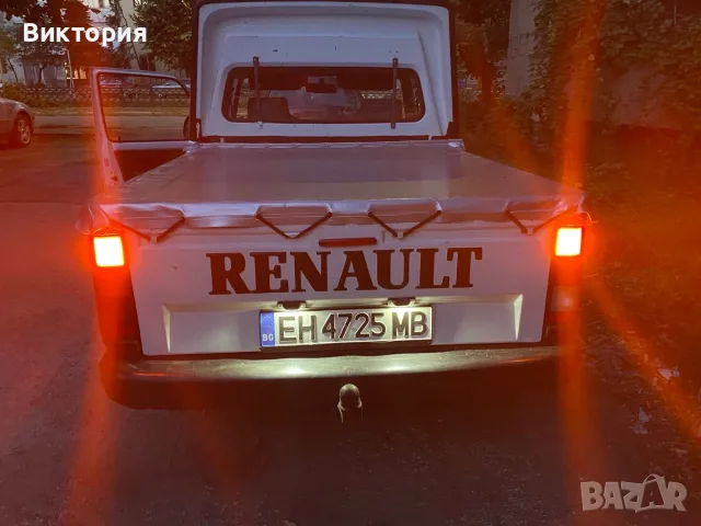 Продавам  пикап, снимка 12 - Автомобили и джипове - 56377116