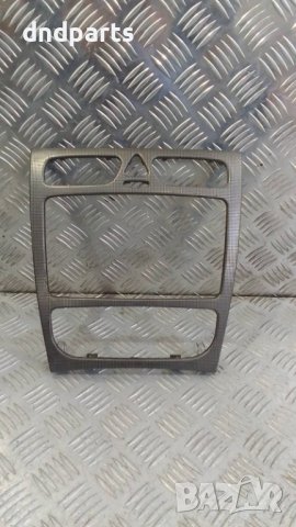 Интериорна конзола Mercedes C-Class W203 2003г.	