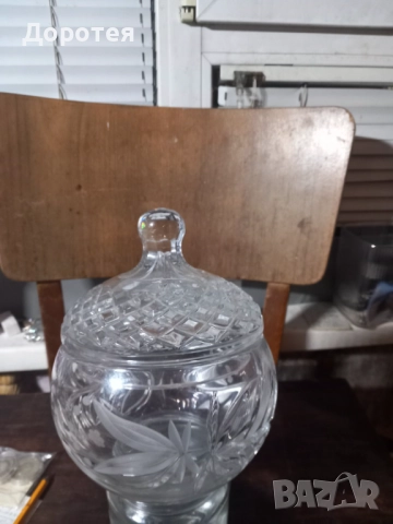 Кристална бонбониера