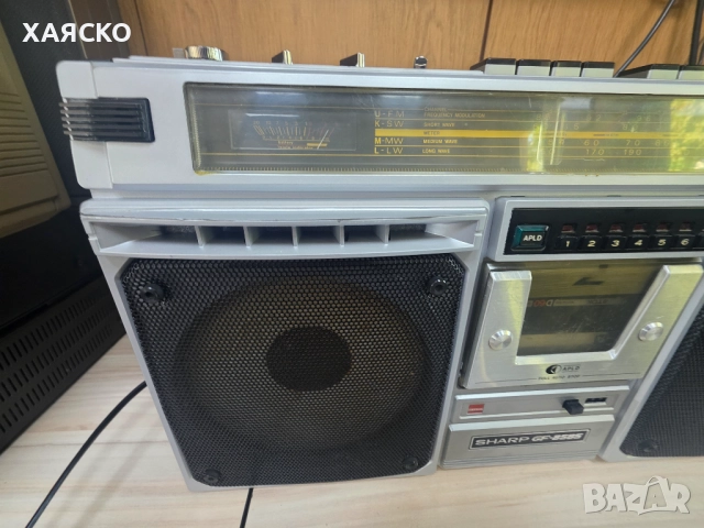 SHARP GF-8585H, снимка 2 - Радиокасетофони, транзистори - 51821575