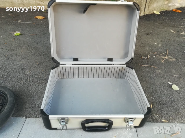 куфар за аудио/видео/ценности-46Х33Х17СМ-внос германия 0408259834LCHERY, снимка 4 - Други - 51243269