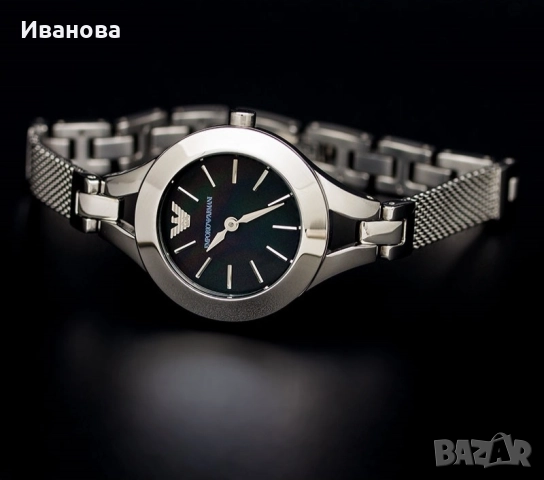 Часовник Emporio Armani , снимка 2 - Дамски - 52793725