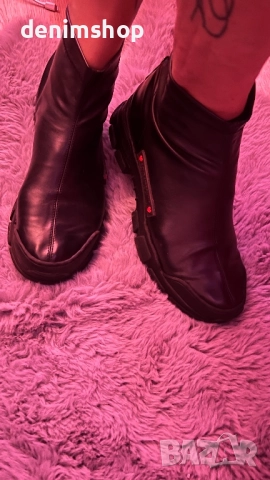 Боти Love Moschino номер 41, снимка 6 - Дамски боти - 52548489