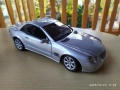 1:18 Метален модел на Mercedes-Benz SL , R230, Minichamps, снимка 1