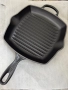 Професионален Чугунен Тиган Le Creuset Signature Square Skillet Grill 26см, 20183.26.00 / 00422!, снимка 2