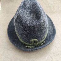 Продавам качествена винтидж шапка Hückel  1799, снимка 2 - Шапки - 40354972