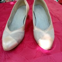 дамски обувки, снимка 1 - Дамски обувки на ток - 34195153