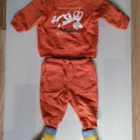 Комплект яке панталон 62 см + чорапи, снимка 1 - Комплекти за бебе - 42425716