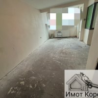 Имот Корект продава Къща,в близост до Център, снимка 2 - Къщи - 40207339