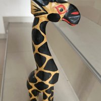 Дървен жираф статуетка, снимка 2 - Статуетки - 42719795