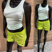 Дамски спортен екип Nike код 34, снимка 1 - Спортни екипи - 41186752