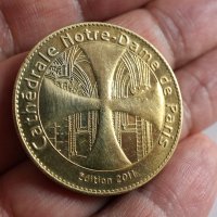 Notre Dame de Paris Cathedral монета, снимка 1 - Нумизматика и бонистика - 44461088