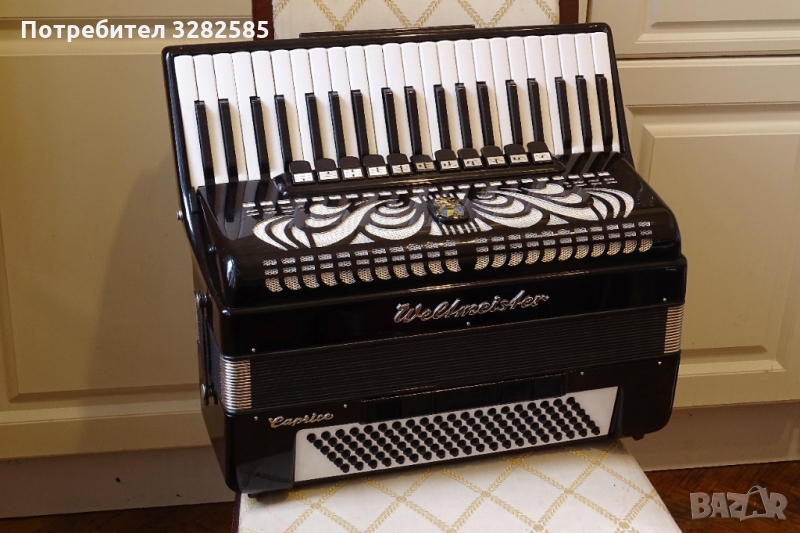 Акордеон Велтмайстер Каприче , снимка 1