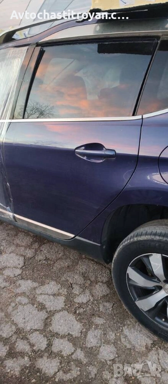 задна лява врата Peugeot 3008, снимка 1