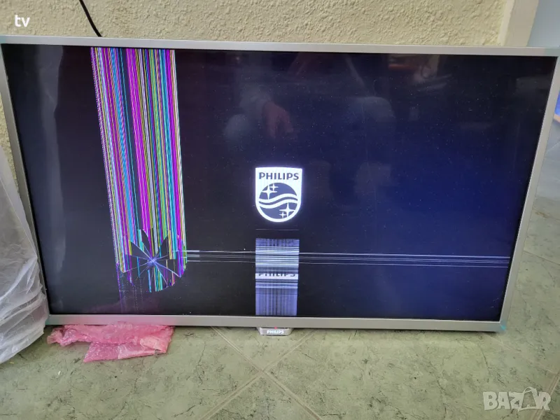 Philips 32PFS6402/12 на части - 715G7030-M02-B01-005N / 715G7364-P03-001-002M / HV320FHB-N00 47-6021, снимка 1