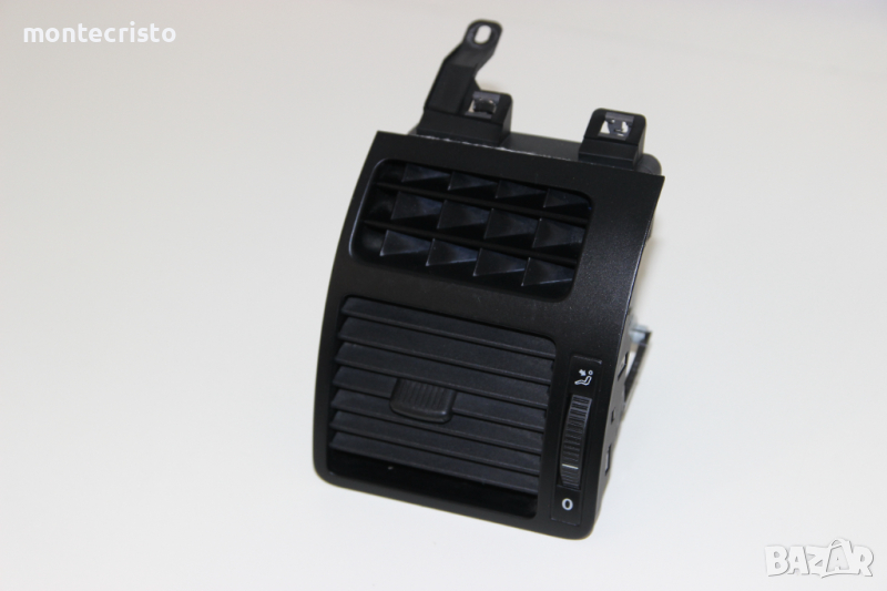 Лява розетка VW Touran (2003-2010г.) ляв въздуховод / 1T0 819 703 B / 1T0819703B, снимка 1