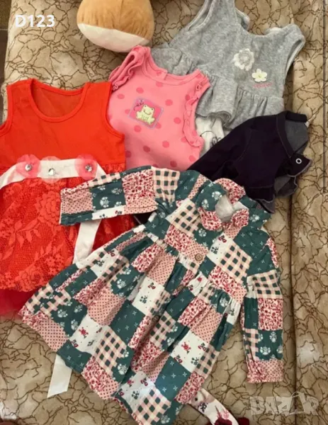 Лот дрешки за момиче 6-9 месеца , снимка 1
