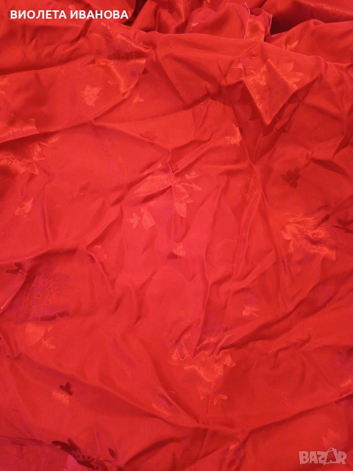 червен плат., снимка 1