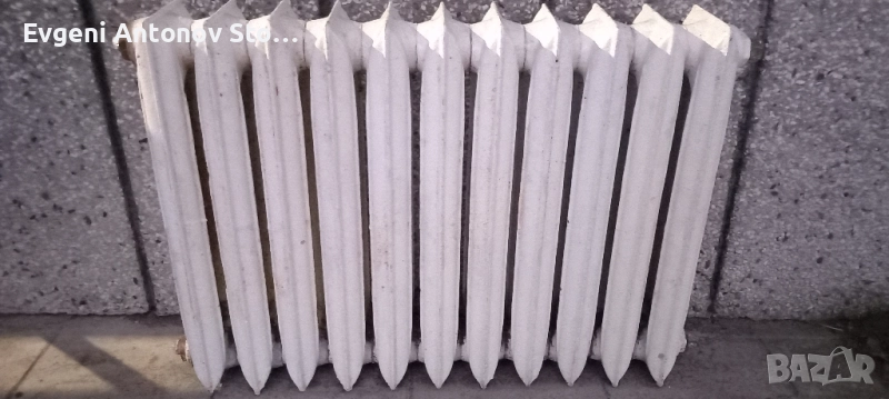 Продавам чугунен радиатор 11ребра., снимка 1