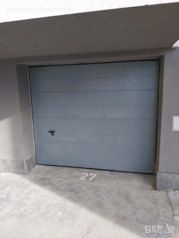 ГАРАЖ, снимка 1