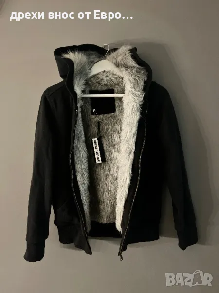 Дамски пухест суичър S/M, снимка 1