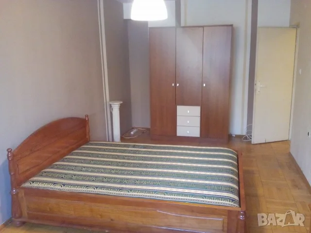 Тристаен в кв. Бели Брези, снимка 6 - Апартаменти - 56092945