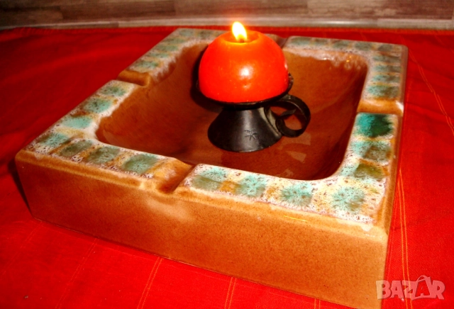 Голям ретро винтидж пепелник