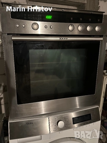 Фурна с керамични котлони Neff, снимка 2 - Печки, фурни - 52653811