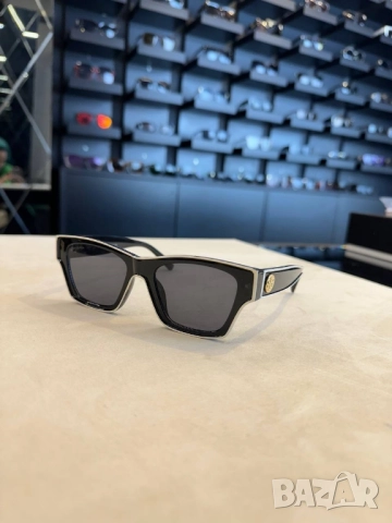 очила с черен обикновен калъф и ув защита burberry , снимка 3 - Слънчеви и диоптрични очила - 51552225