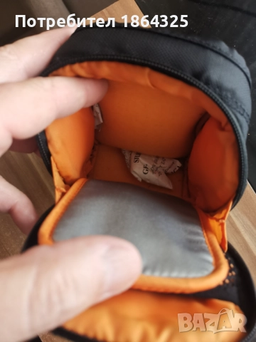 Lowepro Apex 60 AW Отлично състояние!, снимка 2 - Чанти, стативи, аксесоари - 52374709