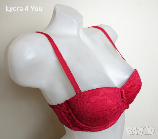 Ярко червен сутиен с червена дантела на чашките 75В размер, снимка 5 - Бельо - 36121614