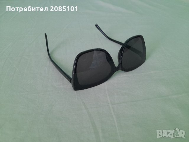 Мъжки и дамски слънчеви очила, снимка 12 - Слънчеви и диоптрични очила - 40297794