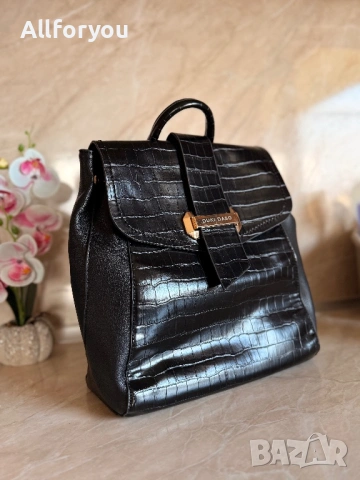 Черна кожена раница 