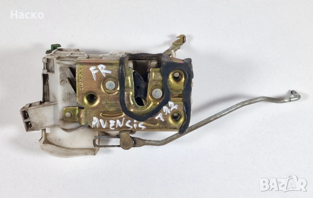 Предна Дясна Брава Toyota Avensis T22 Тойота Авенсис Т22 1997г-2003г